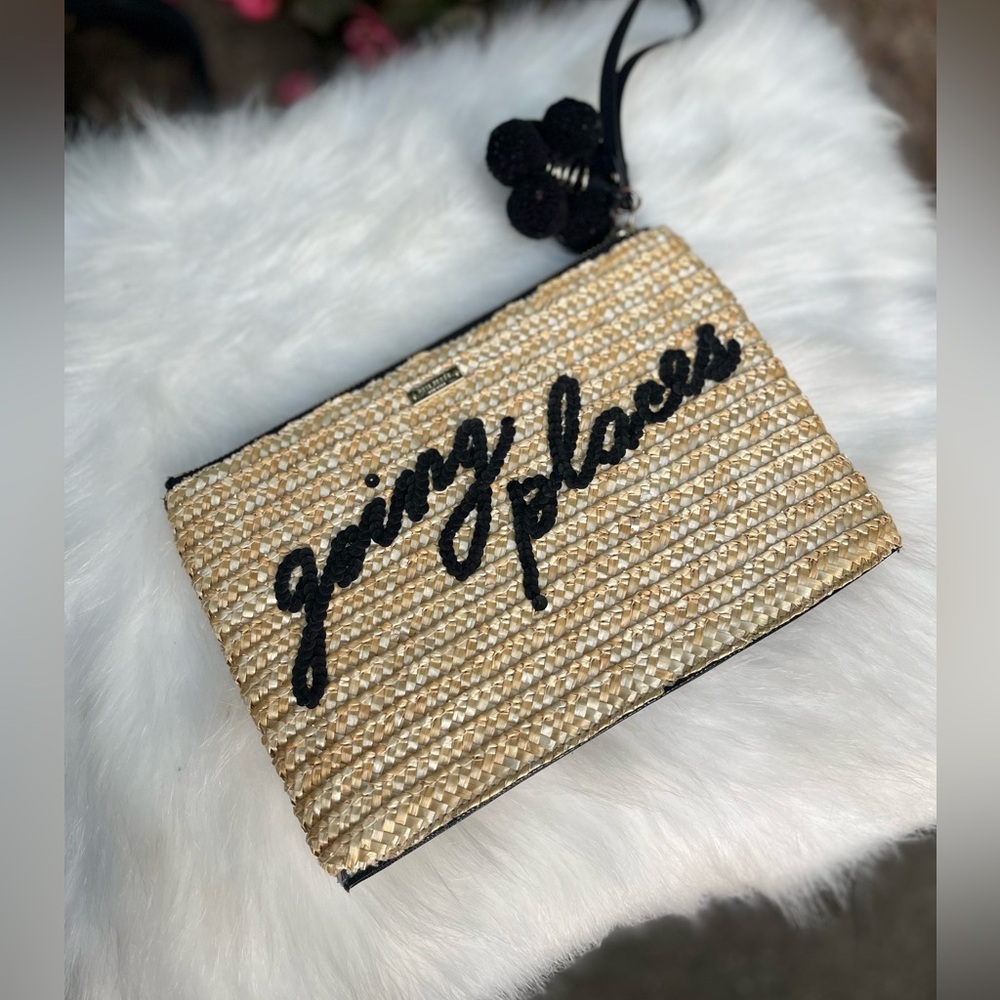 Kate Spade ♠️ Going Places Collection Straw Clutch Wristlet, Like New, Medium